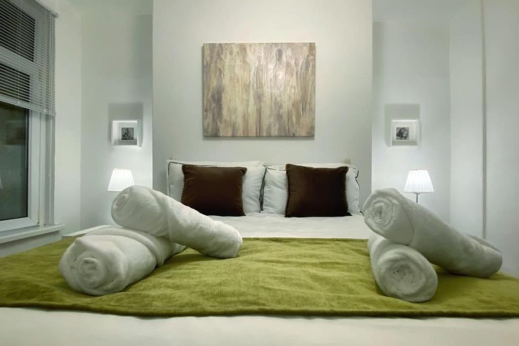 Urban Music Style Townhouse In Swansea City Center المظهر الخارجي الصورة